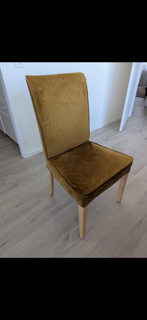 IKEA chair (4 pieces), Ophalen, Zo goed als nieuw, Twee