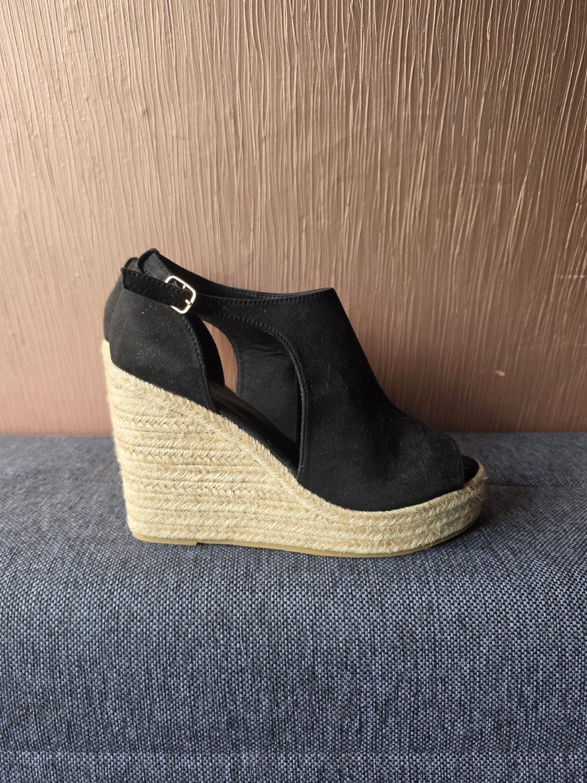 Zwarte sleehakken met open teen, Ophalen of Verzenden, Zo goed als nieuw, Zwart, Sandalen of Muiltjes