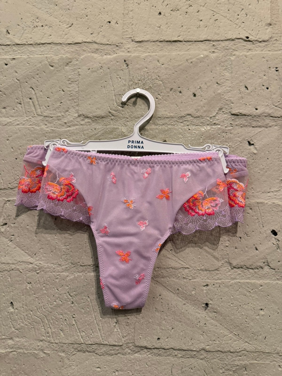 Prima donna string 38 NIEUW!! Nu €25, Kleding | Dames, Ondergoed en Lingerie, Ophalen of Verzenden, String