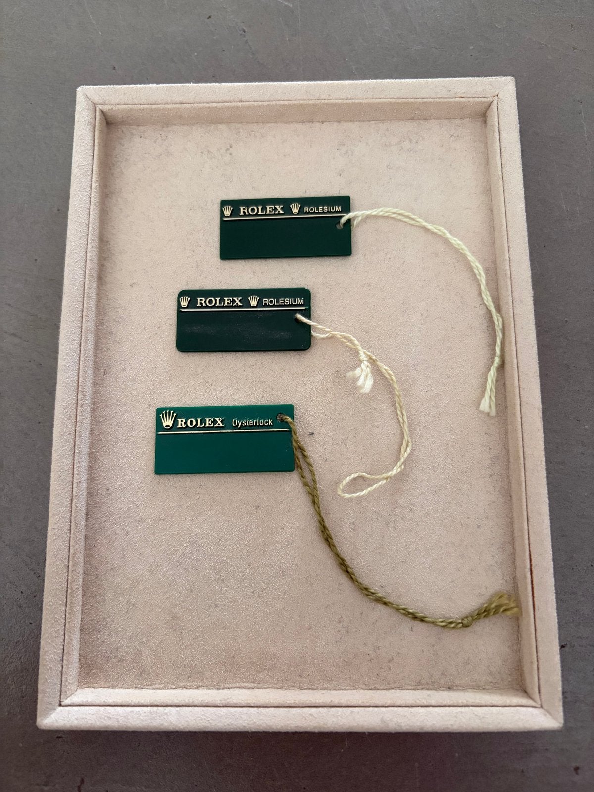 Originele Rolex hang tags - Rolesium & Oysterlock, Overige merken, Overige materialen, Polshorloge, 1960 of later