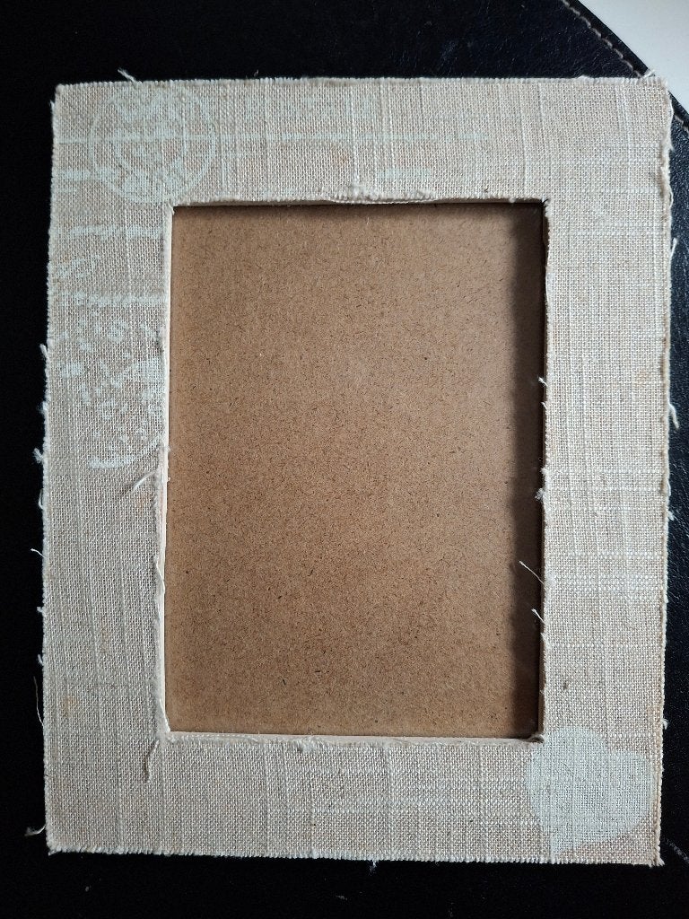 Fotolijst met bedrukt linnen - 4 cm breed, Beige, Gebruikt, Standaard fotolijst, Ophalen of Verzenden