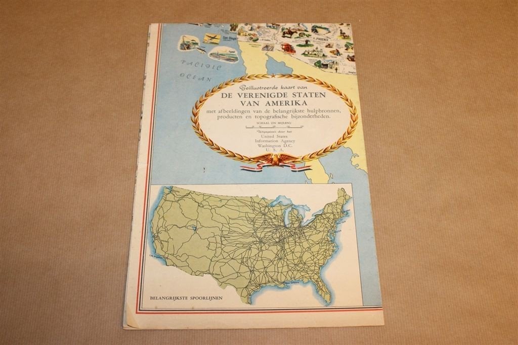 Vintage USA Kaart 1955 — Vol Illustraties, Boeken, Ophalen of Verzenden, Gelezen, 1800 tot 2000, Landkaart