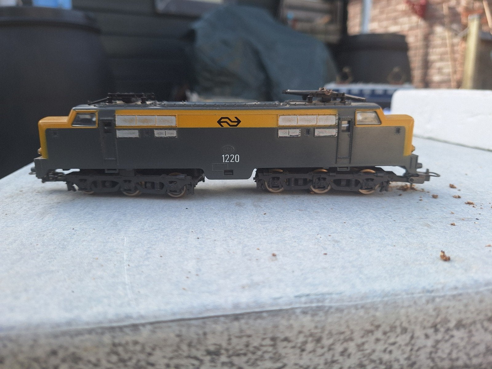 Schaalmodel NS Locomotief 1220 - Gebruikt, Verzamelen, Ophalen of Verzenden, Gebruikt, Trein, Schaalmodel