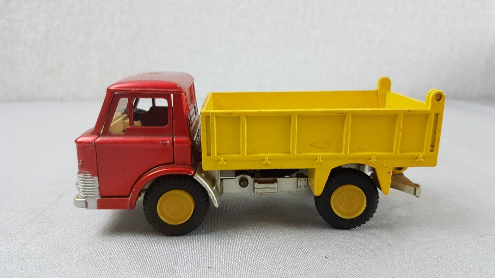 Dinky Toys Ford D800 Kipperwagen, Ophalen of Verzenden, Gebruikt, Bus of Vrachtwagen