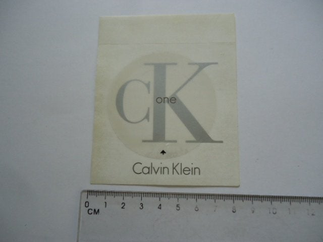 sticker 1995 Calvin KLEIN parfum fragrance aftershave, Verzenden, Zo goed als nieuw