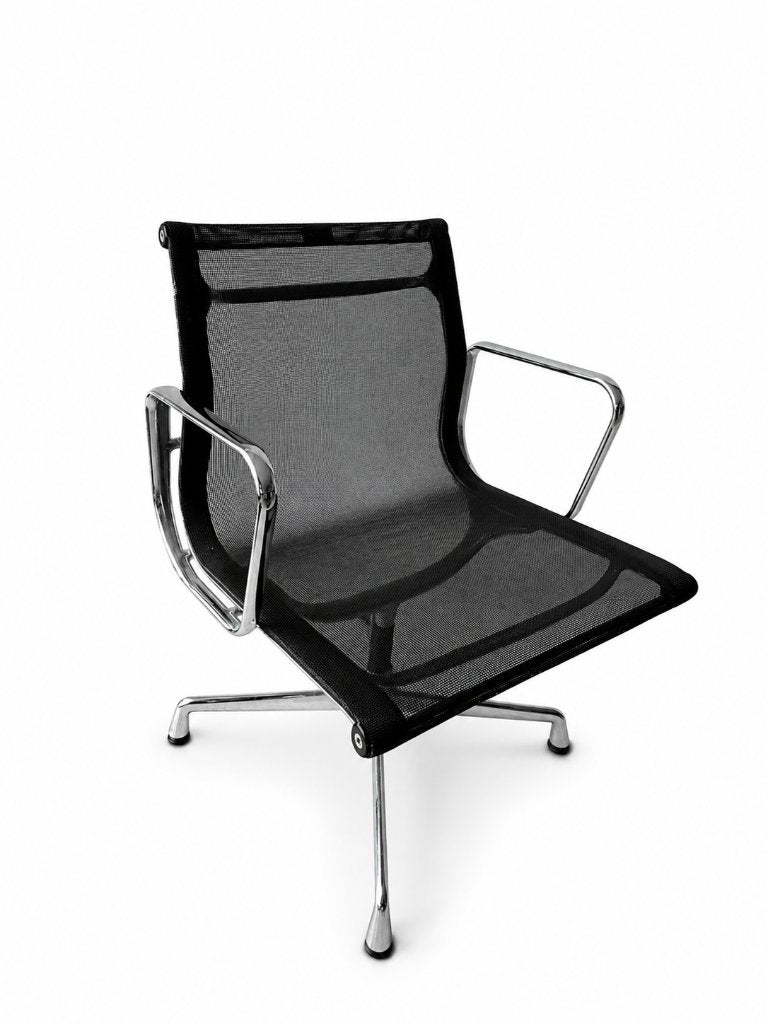 Vitra Eames EA 108 Stoelen, Huis en Inrichting, Bureaustoelen, Ophalen, Zwart, Zo goed als nieuw, Bureaustoel