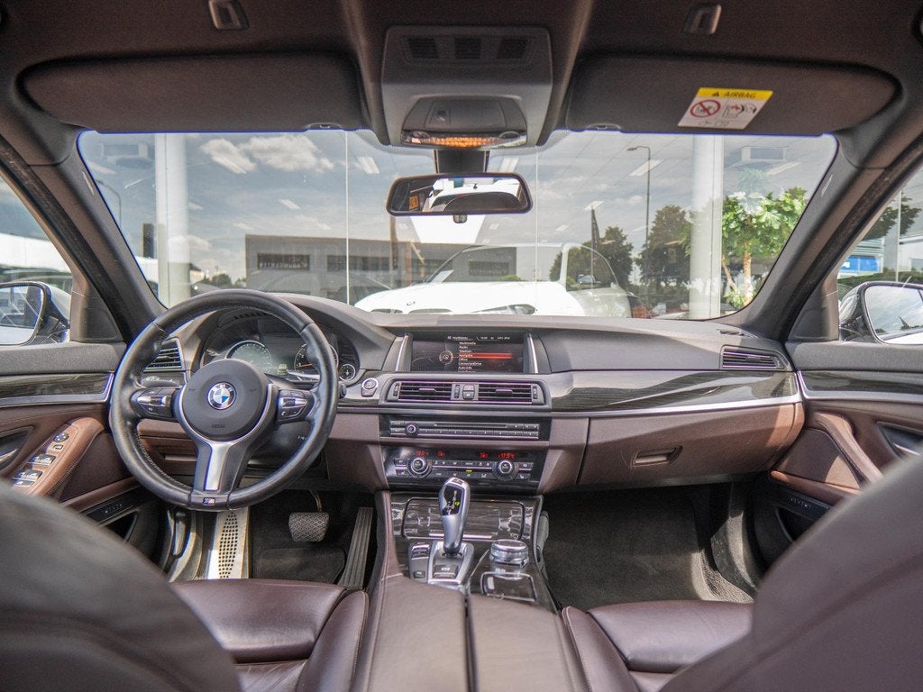 BMW 5-serie Touring 520i High Executive | M-sport | Nappa |, Auto's, BMW, Automaat, Gebruikt, Euro 6, 4 cilinders