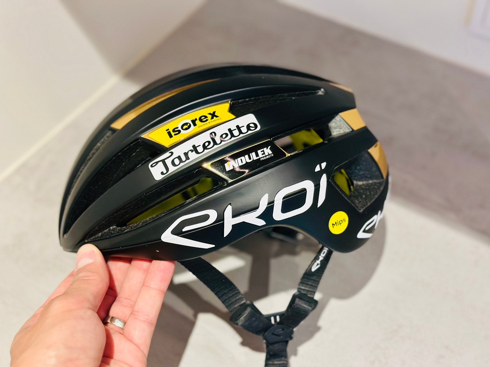 Wielrenkleding wielrenhelm fietshelm helm maat M 55-58 cm, Ophalen of Verzenden, Zo goed als nieuw