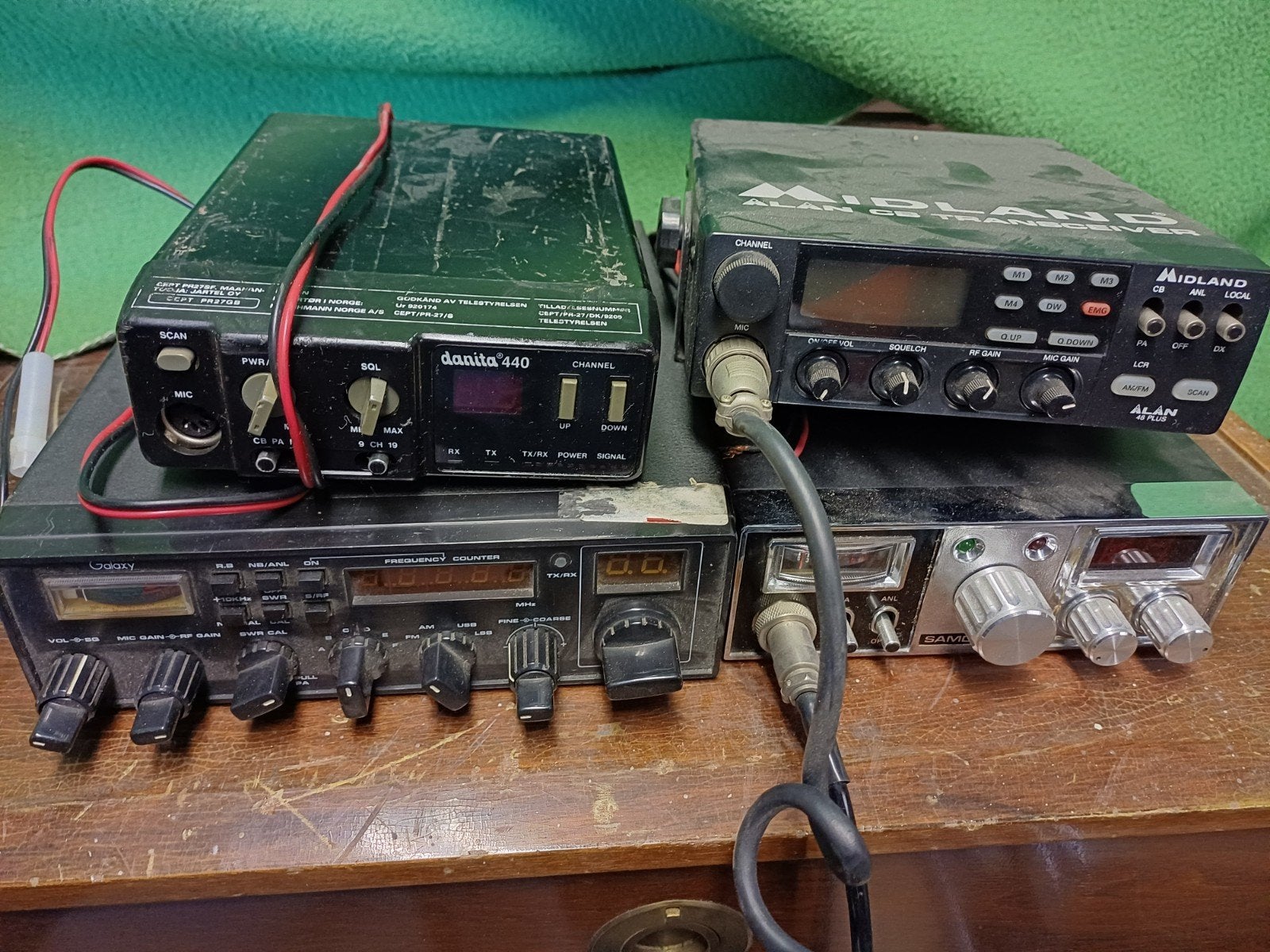 4x 27mc basisbak, Ophalen of Verzenden