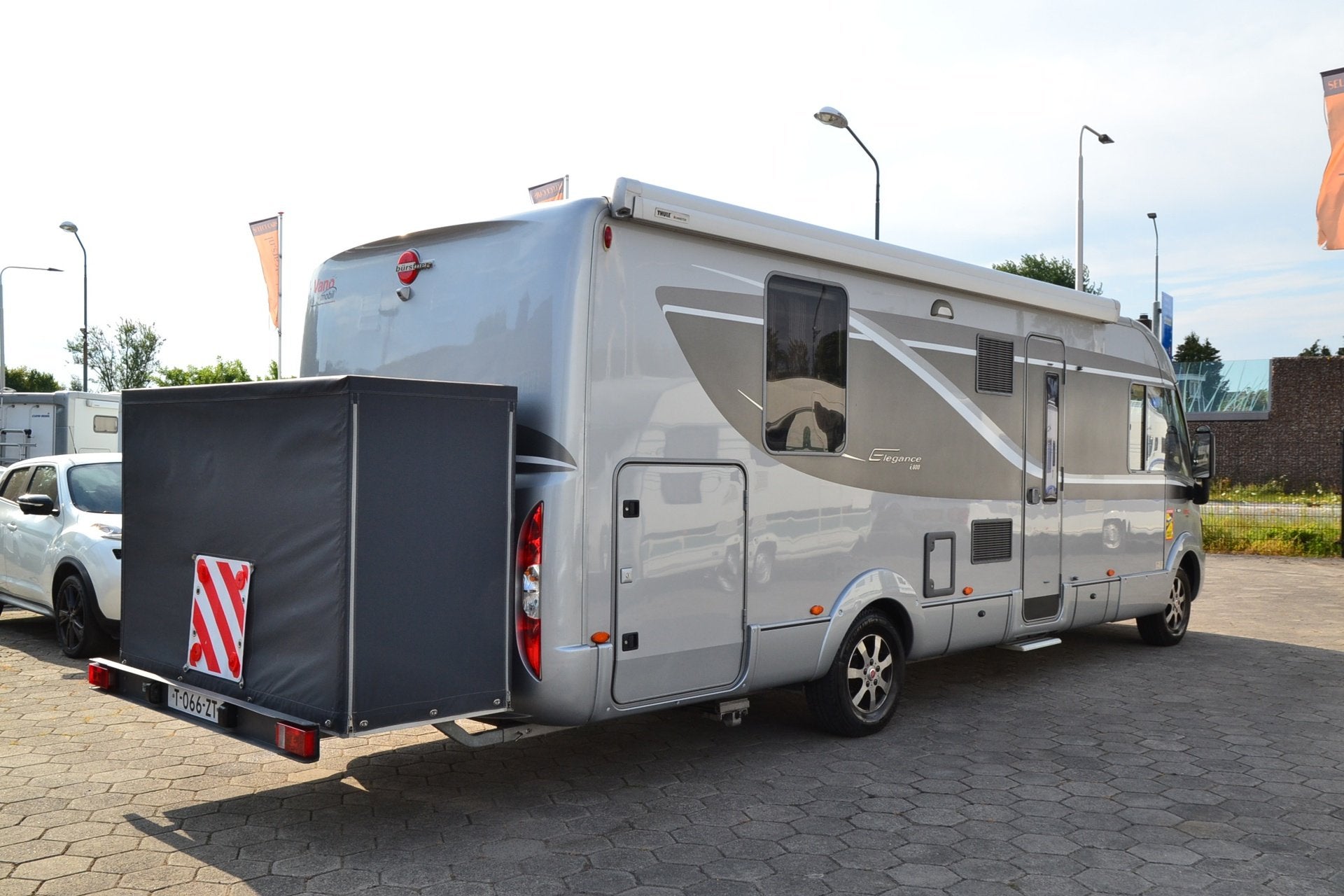 Burstner BU I800 Elegance - Automaat - Airco - Dakairco - Na, Ringverwarming, Bedrijf, Diesel, Afzuigkap