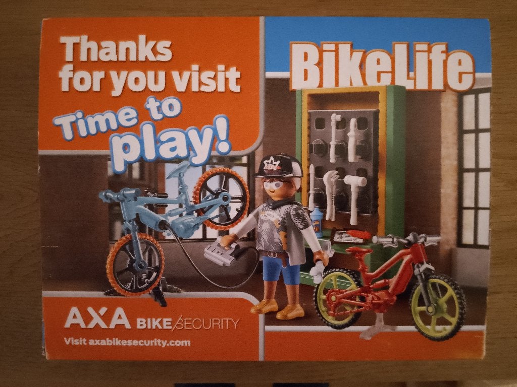 70674 Playmobil BikeLife (uitgave van AXA Bike Security), Ophalen of Verzenden, Nieuw, Complete set, Figuren