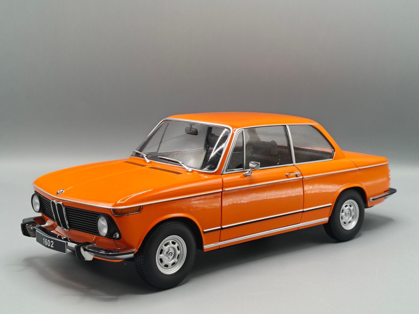 KK-SCALE 1:12 BMW 1602 2-Series 1974 - Nieuw in OVP, Auto, 1:9 t/m 1:12, KK-SCALE, Nieuw