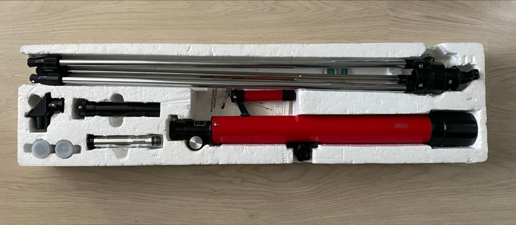 Tasco 56T Telescoop met Statief - Zo goed als nieuw, Ophalen of Verzenden, Zo goed als nieuw