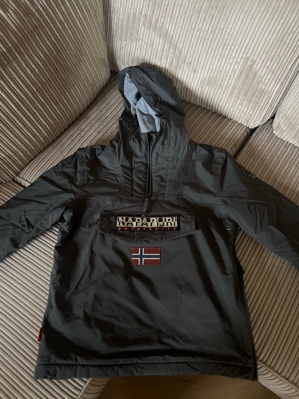 Napapijri Skidoo Winterjas - Maat L, Ophalen of Verzenden, Zo goed als nieuw, Maat 52/54 (L), Zwart