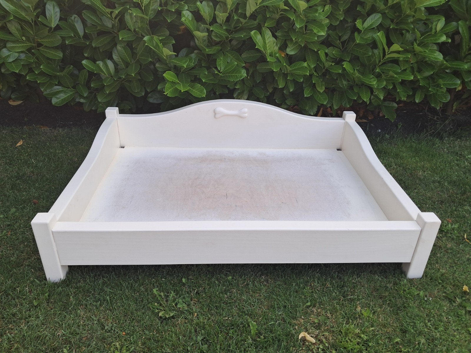 Uniek, handgemaakt houten hondenmand/bed, Ophalen, Zo goed als nieuw, Overige