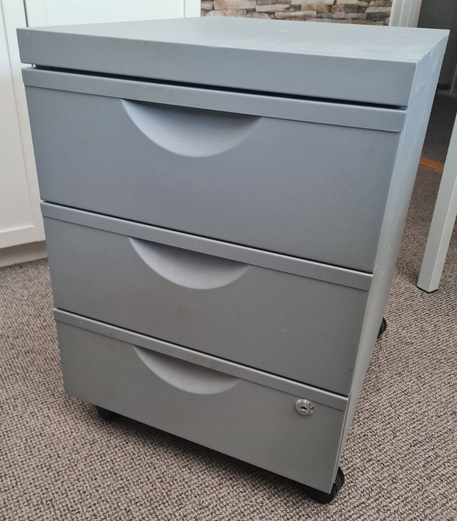 Ikea ladenblok Erik, grijs, metaal, 3 afsluitbare laden, Ophalen, Minder dan 50 cm, Gebruikt, 3 of 4 laden