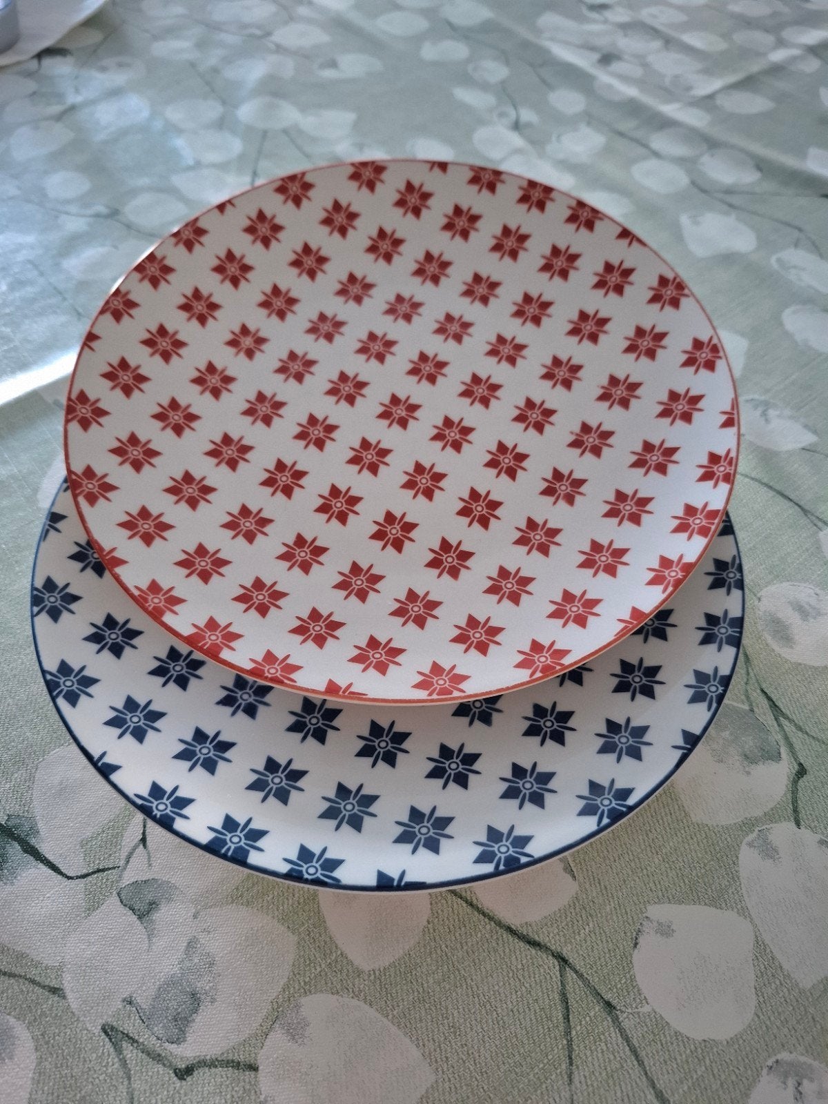 Loft New Bone China Porseleinen Borden - Rood & Blauw 21cm, Huis en Inrichting, Keuken | Servies, Overige merken, Ophalen of Verzenden