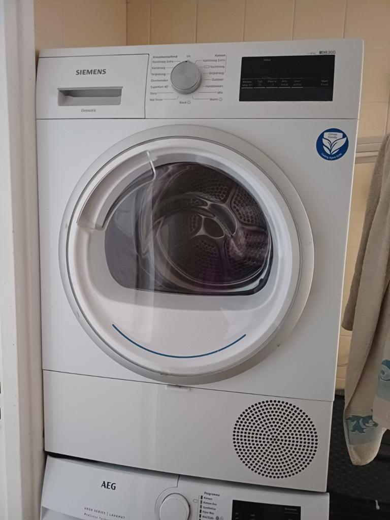 Wasdroger  doet wel maar kleiren  blijfen  net, Ophalen of Verzenden, Luchtafvoer, 85 tot 90 cm