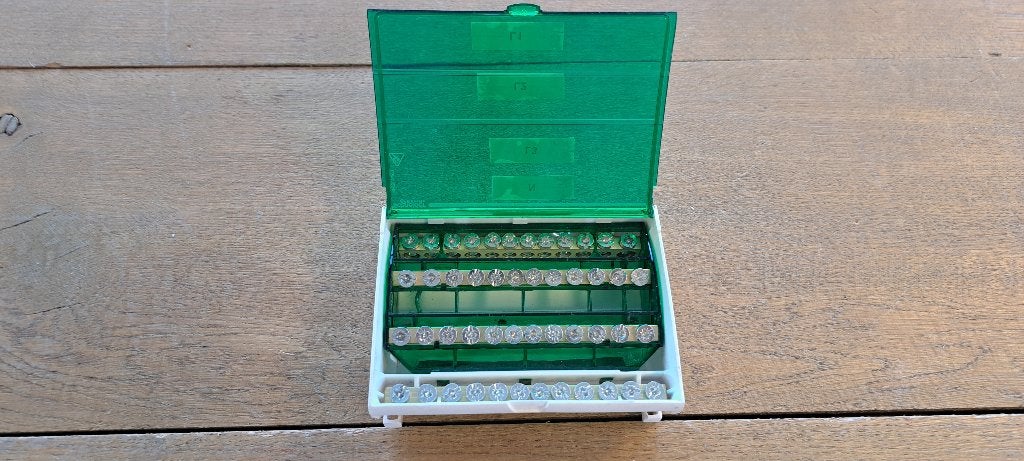 Schneider Groepenkast Verdeelblok LGY412548 3P+N 125A (1x), Gebruikt, Onbekend, Ophalen of Verzenden, Onbekend