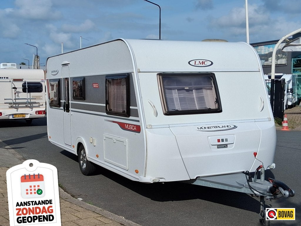 LMC Musica 520 D Fransbed, Rondzit, ((zondag open))), Caravans en Kamperen, Rondzit, Schokbreker, Bedrijf, Overige typen