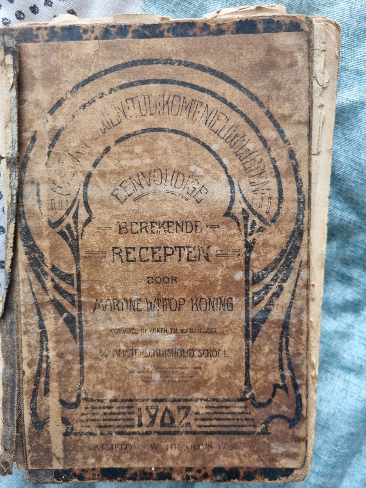 Eenvoudige Berekende Recepten - M. Wittop Koning (1907), Boeken, Kookboeken, Gelezen, Hoofdgerechten, Ophalen of Verzenden, Nederland en België
