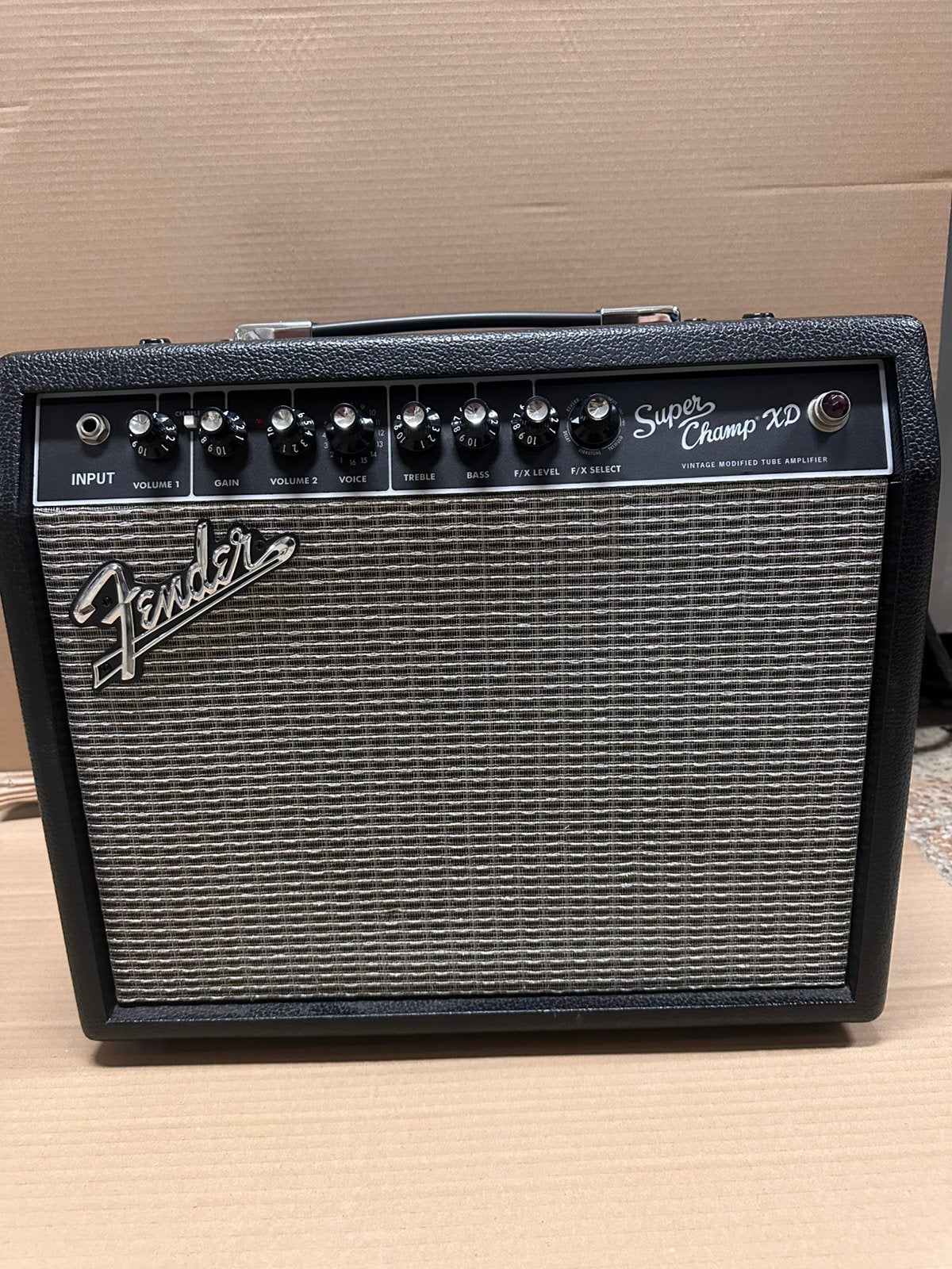 Fender Super Champ XD buizenversterker – goede staat, Muziek en Instrumenten, Ophalen, Zo goed als nieuw, Minder dan 50 watt