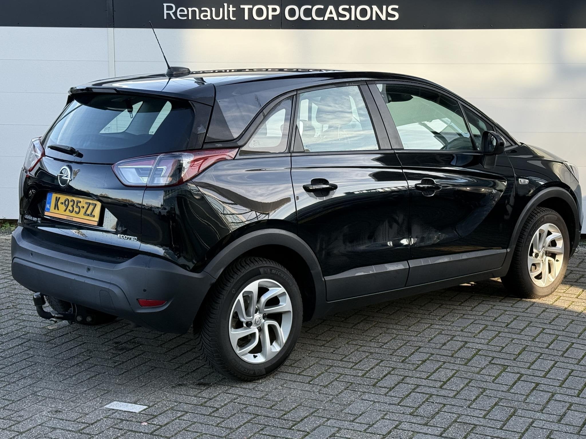 Opel Crossland X 1.2 Turbo Innovation | Trekhaak | Navigatie, Auto's, Opel, Gebruikt, 1199 cc, Met garantie (alle), Zwart