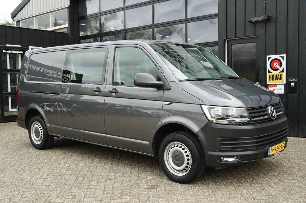 Volkswagen Transporter 2.0 TDI L2H1 DC | NL-Auto | Cruise |, Auto's, Stof, Gebruikt, Euro 6, 4 cilinders