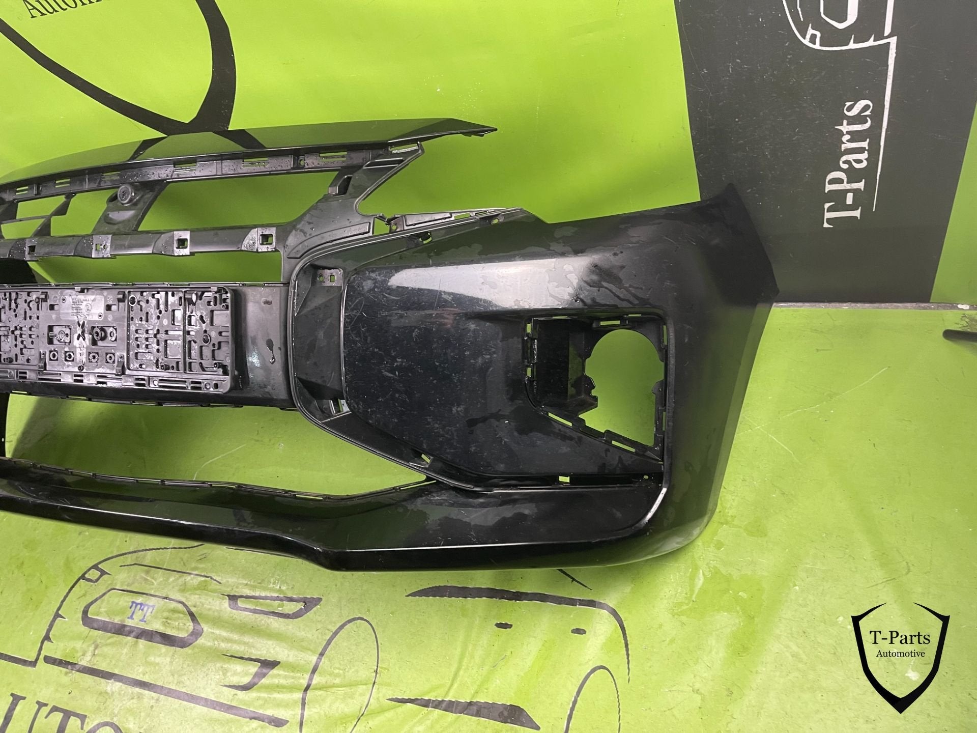 mitsubishi space star voorbumper bumper 20+ 6400j973zz, Auto-onderdelen, Info@fabrikant.eu, Ophalen of Verzenden, Fabrikantstraat 1
1000 AA  Amsterdam