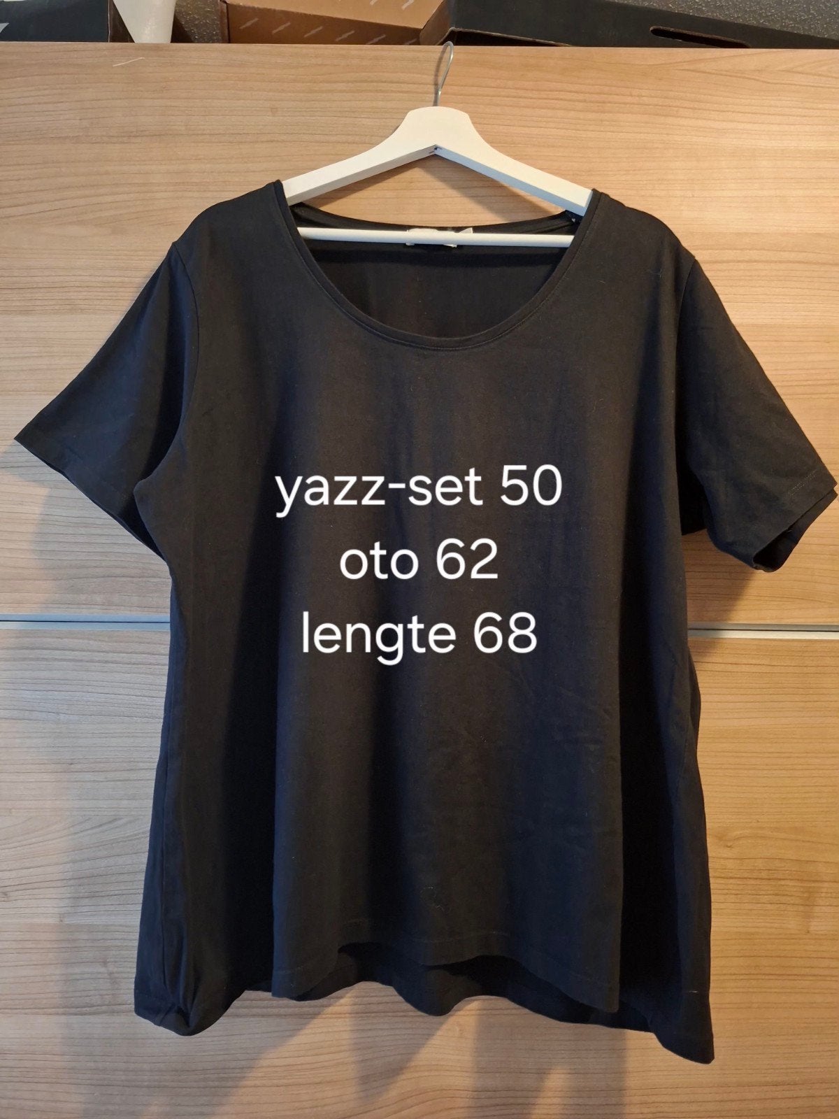 yazz-set stretch shirtje zwart maat 50, Zwart, Yazz-set, Zo goed als nieuw, Shirt of Top
