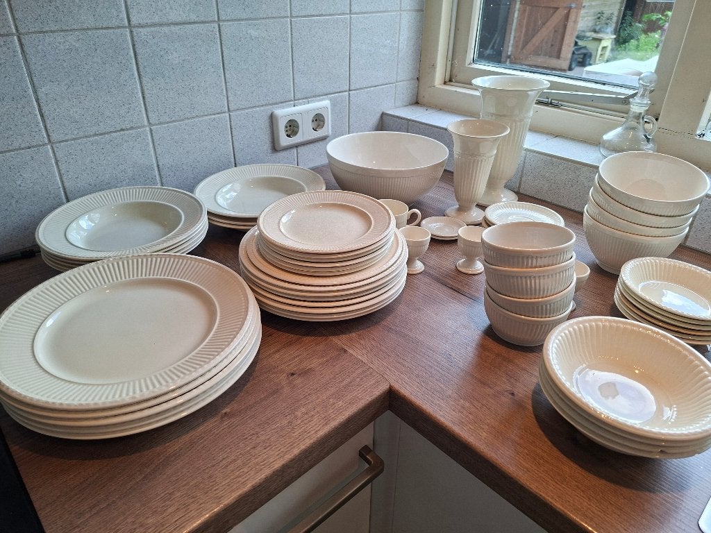 Wedgwood servies edme, Huis en Inrichting, Keuken | Servies, Ophalen, Overige typen, Zo goed als nieuw, Overige stijlen
