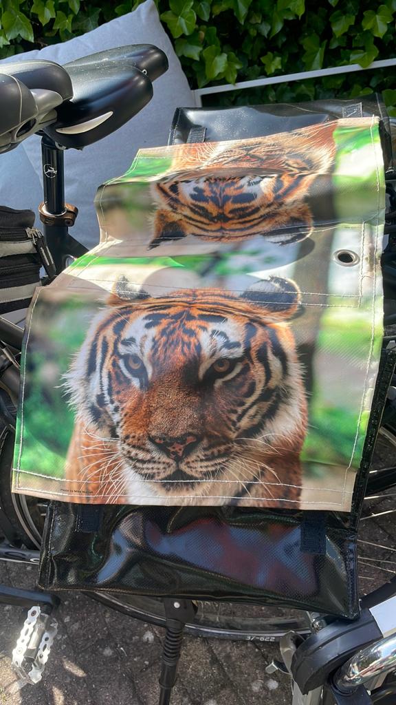Stoere fietstassen met tijger voor een kinderfiets, Fietsen en Brommers, Fietsaccessoires | Fietstassen, Ophalen of Verzenden