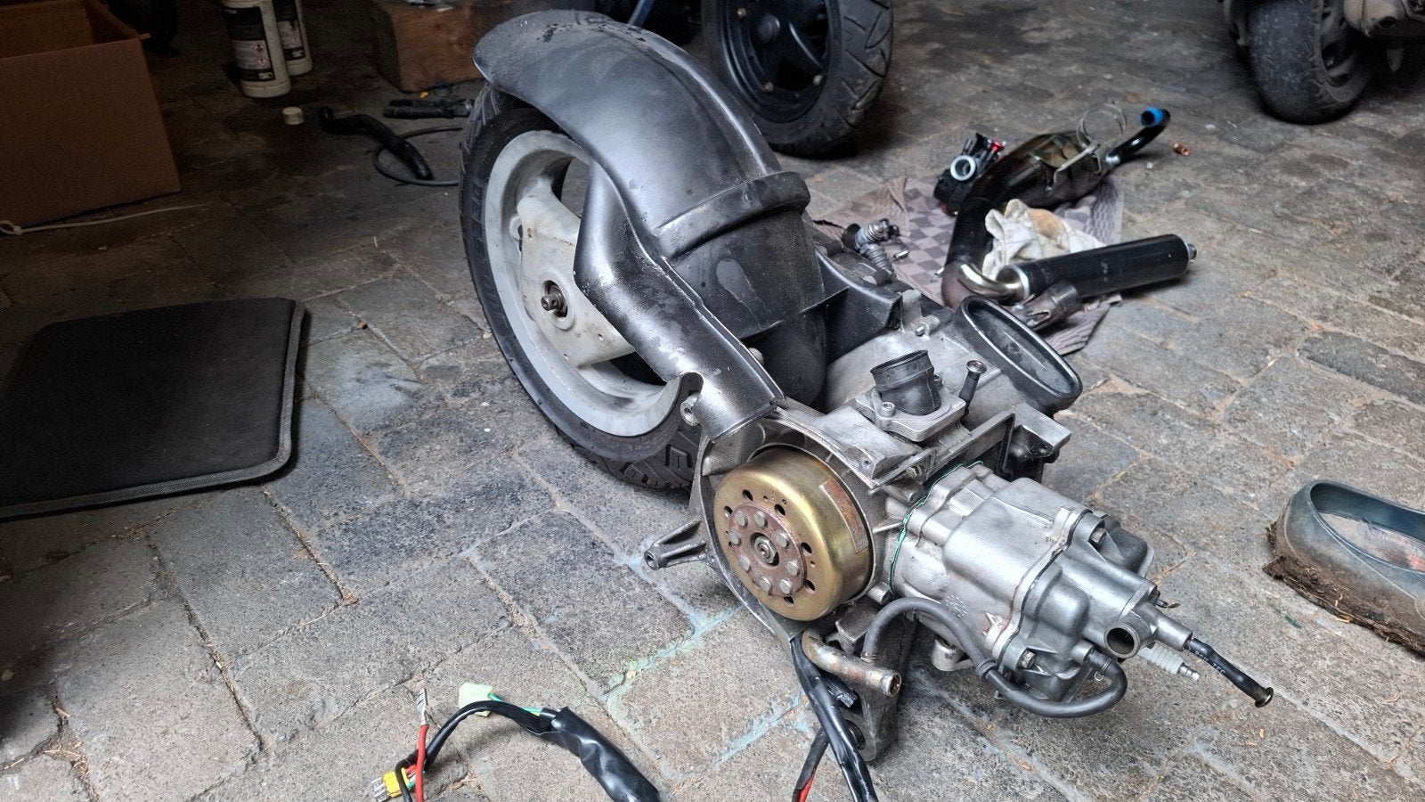 piaggio hexagon blok, Ophalen of Verzenden, Gebruikt