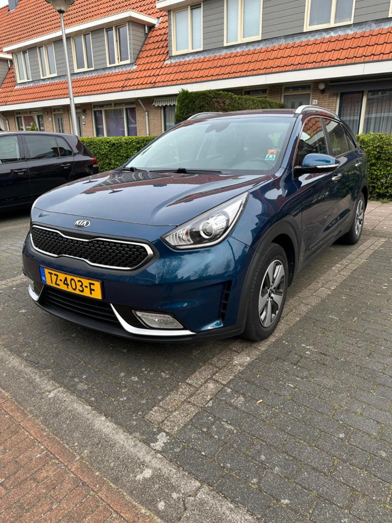 Kia Niro 1.6 GDi Hybrid 141pk Dct6 2019 Blauw, Auto's, Kia, Particulier, Niro, ABS, Achteruitrijcamera, Airbags, Airconditioning
