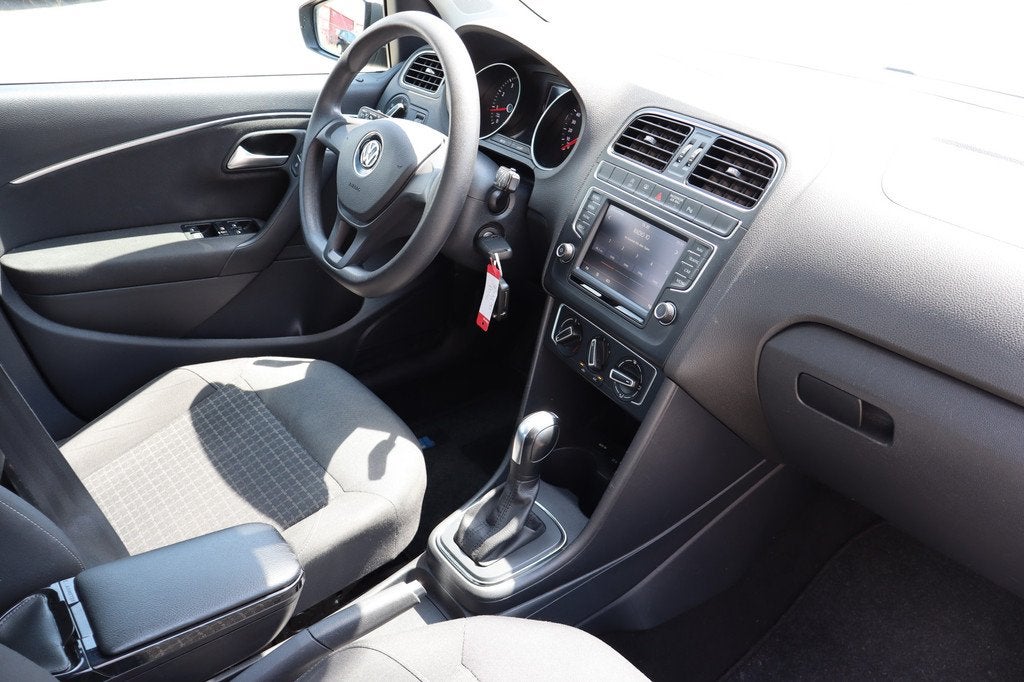 Volkswagen Polo 1.2 TSI Comfortline Automaat! Nederlandse au, Auto's, Volkswagen, 12 maanden, 4 cilinders, 1039 kg, Origineel Nederlands