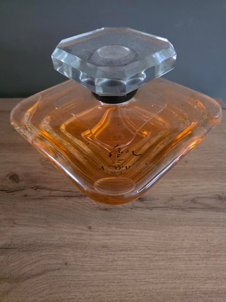 Lancome Trésor Factice 1000 ml, Verzamelen, Parfumverzamelingen, Ophalen of Verzenden, Nieuw, Parfumfles, Gevuld