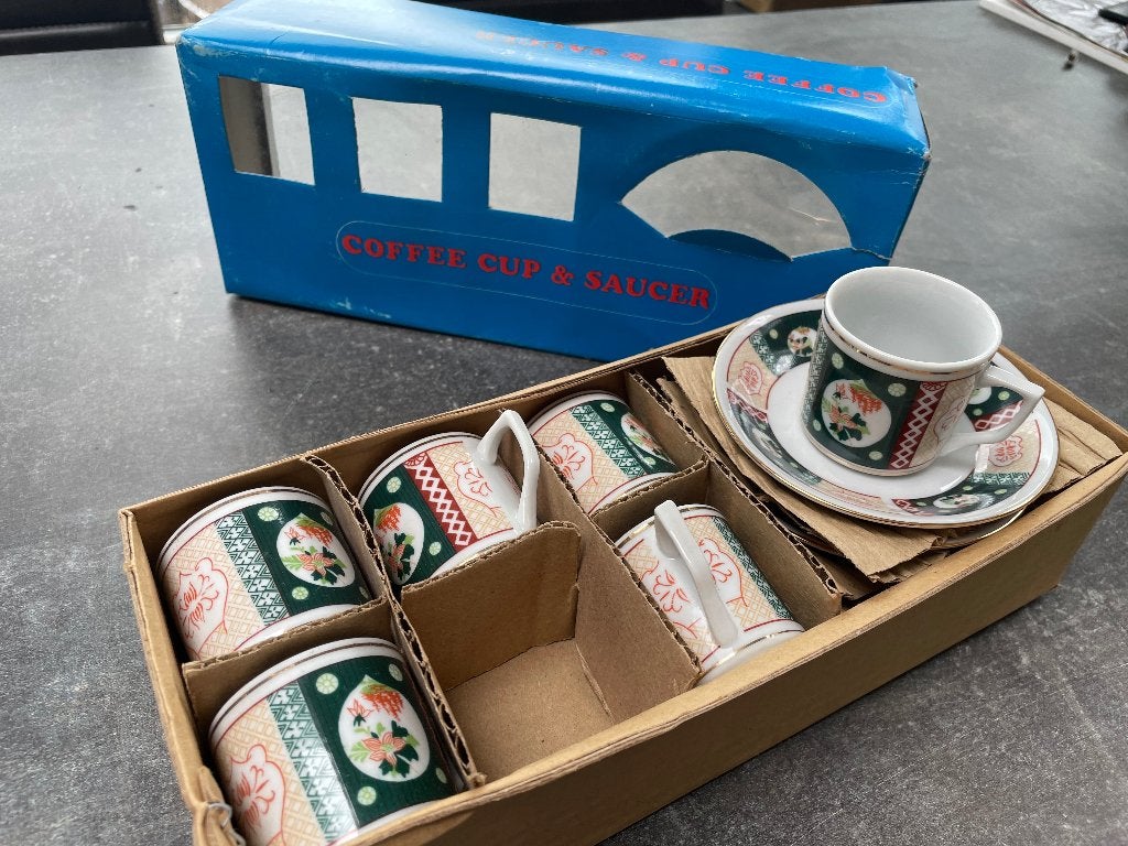 Set espressokopjes in doos- Jaren 70 made in China, Ophalen of Verzenden