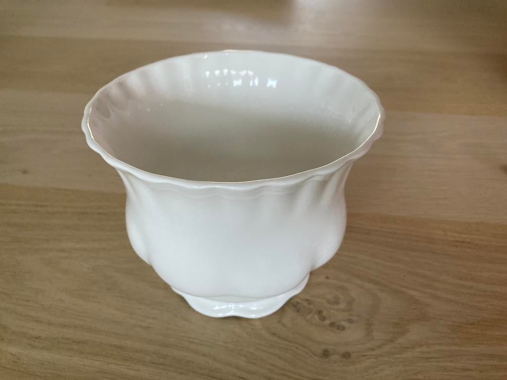 Royal Albert wit porseleinen bloempotje, Ophalen of Verzenden