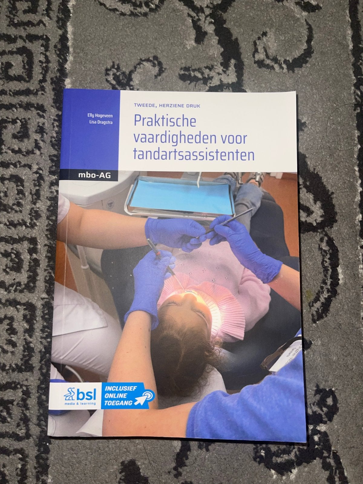 Praktische vaardigheden voor tandartsassistenten, Boeken, Studieboeken en Cursussen, Ophalen of Verzenden, Beta, Zo goed als nieuw