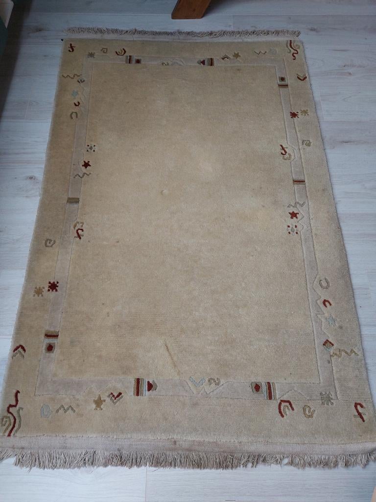 Handgemaakt tapijt, Ophalen, Gebruikt, Bruin, 100 tot 150 cm
