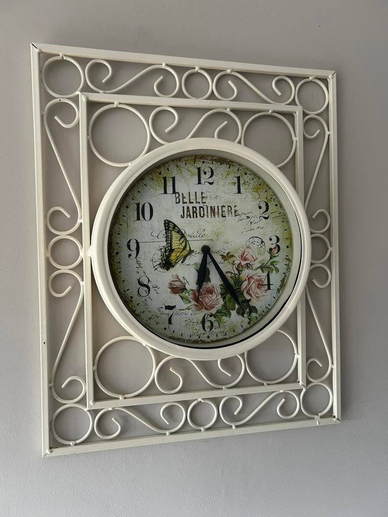 Vintage wandklok, Huis en Inrichting, Woonaccessoires | Lijsten, Minder dan 50 cm, Metaal of Aluminium, Ophalen of Verzenden, Zo goed als nieuw
