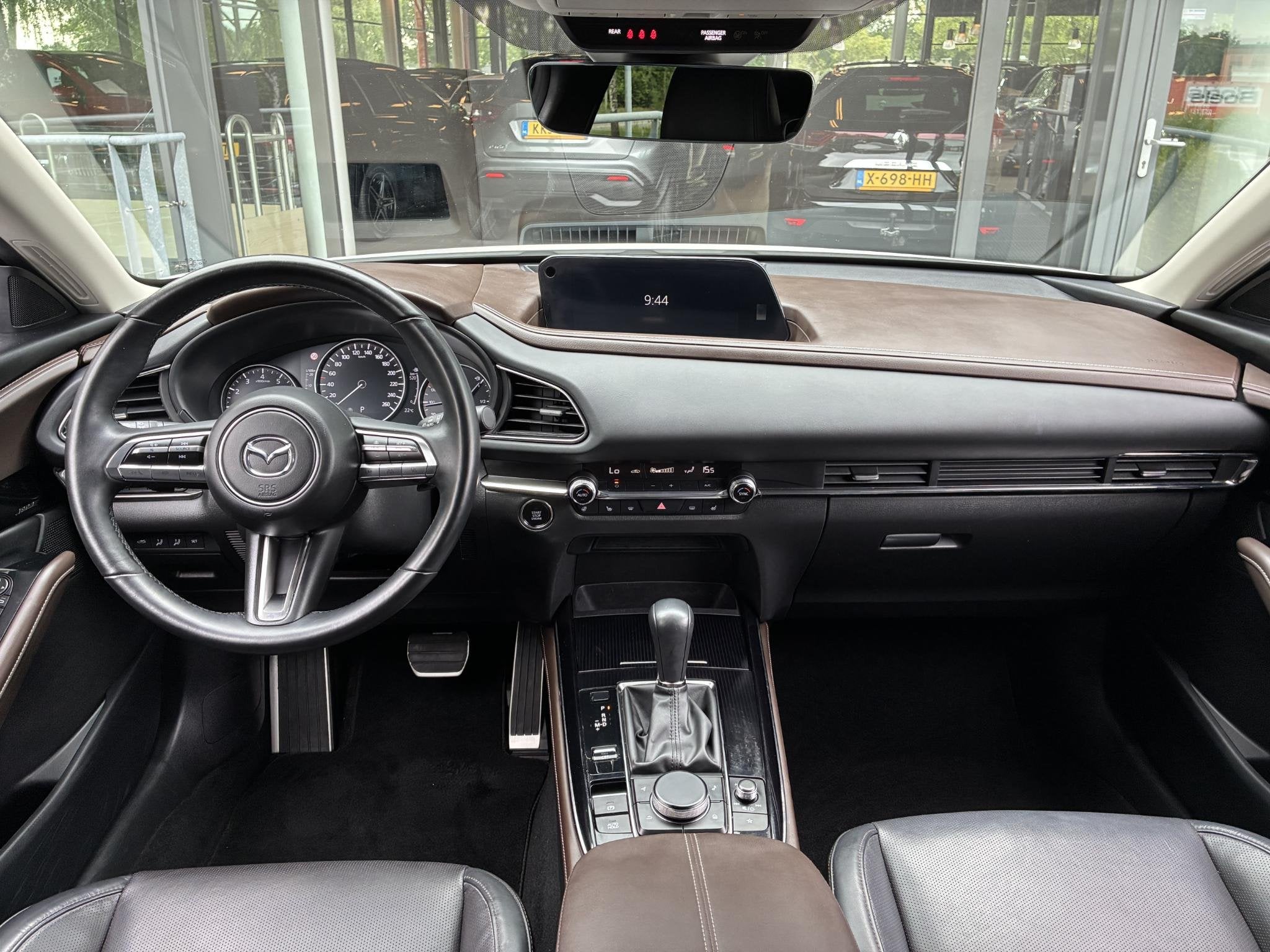 Mazda CX-30 2.0 e-SkyActiv-X M Hybrid Luxury 186PK | Navigat, 1998 cc, Gebruikt, Wit, 600 kg