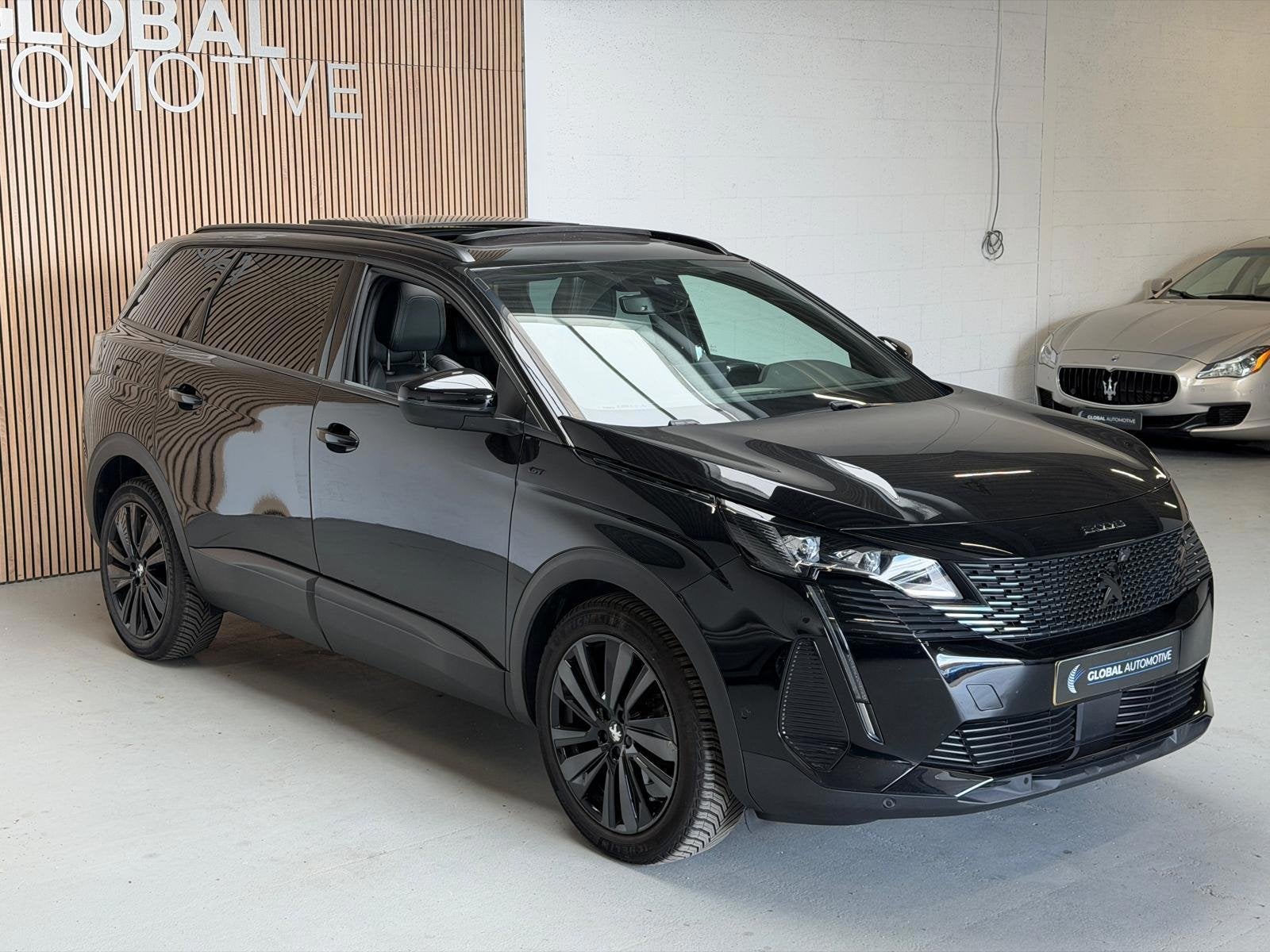 Peugeot 5008 1.2 PureTech GT - PANORAMADAK - FOCAL - 7P - SF, 15 km/l, Gebruikt, Zwart, 1199 cc