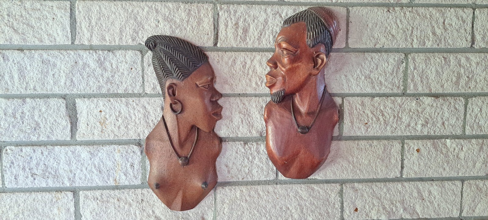 Afrikaanse houten wanddecoratie - Man en Vrouw, Antiek en Kunst, Kunst | Niet-Westerse kunst, Wanddecoratie, Bruin, Handgemaakt
