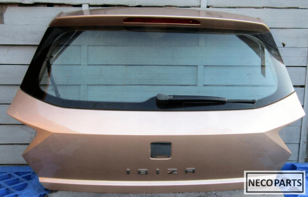 SEAT IBIZA V KJ1 6F ACHTERKLEP LS4Y ORIGINEEL ALLES LEVERBAA, Gebruikt, -, Ophalen of Verzenden, Achter
