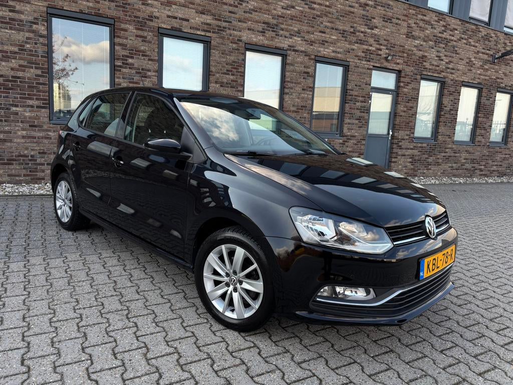 Volkswagen Polo 1.0 5DRS 2015 Airco PDC Elek Pakket, Auto's, Volkswagen, Bedrijf, Polo, ABS, Airbags, Airconditioning, Alarm, Bluetooth