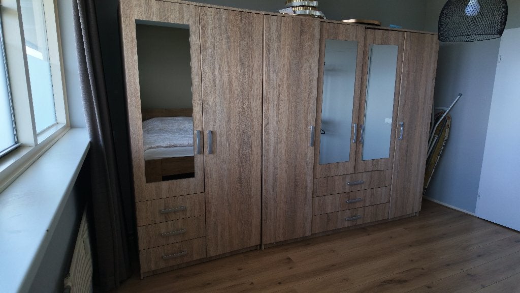 Grote kledingkast met spiegel en lades, Huis en Inrichting, Kasten | Kledingkasten, Gebruikt, Eikenhout, 200 cm of meer, 150 tot 200 cm