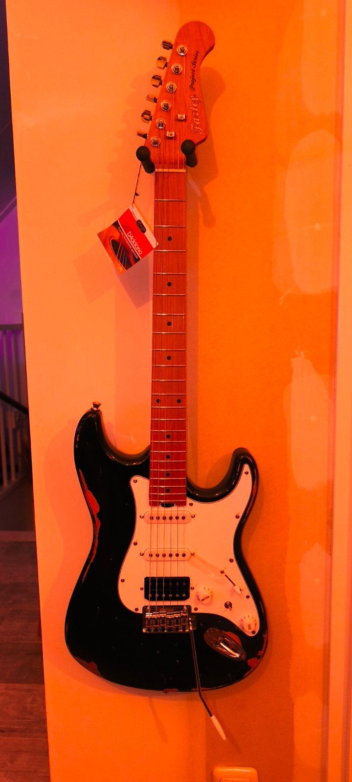NIEUWE! Relic Gitaar Stratocaster HSS lock tuners 2p Tremelo, Ophalen of Verzenden, Nieuw, Solid body, Overige merken