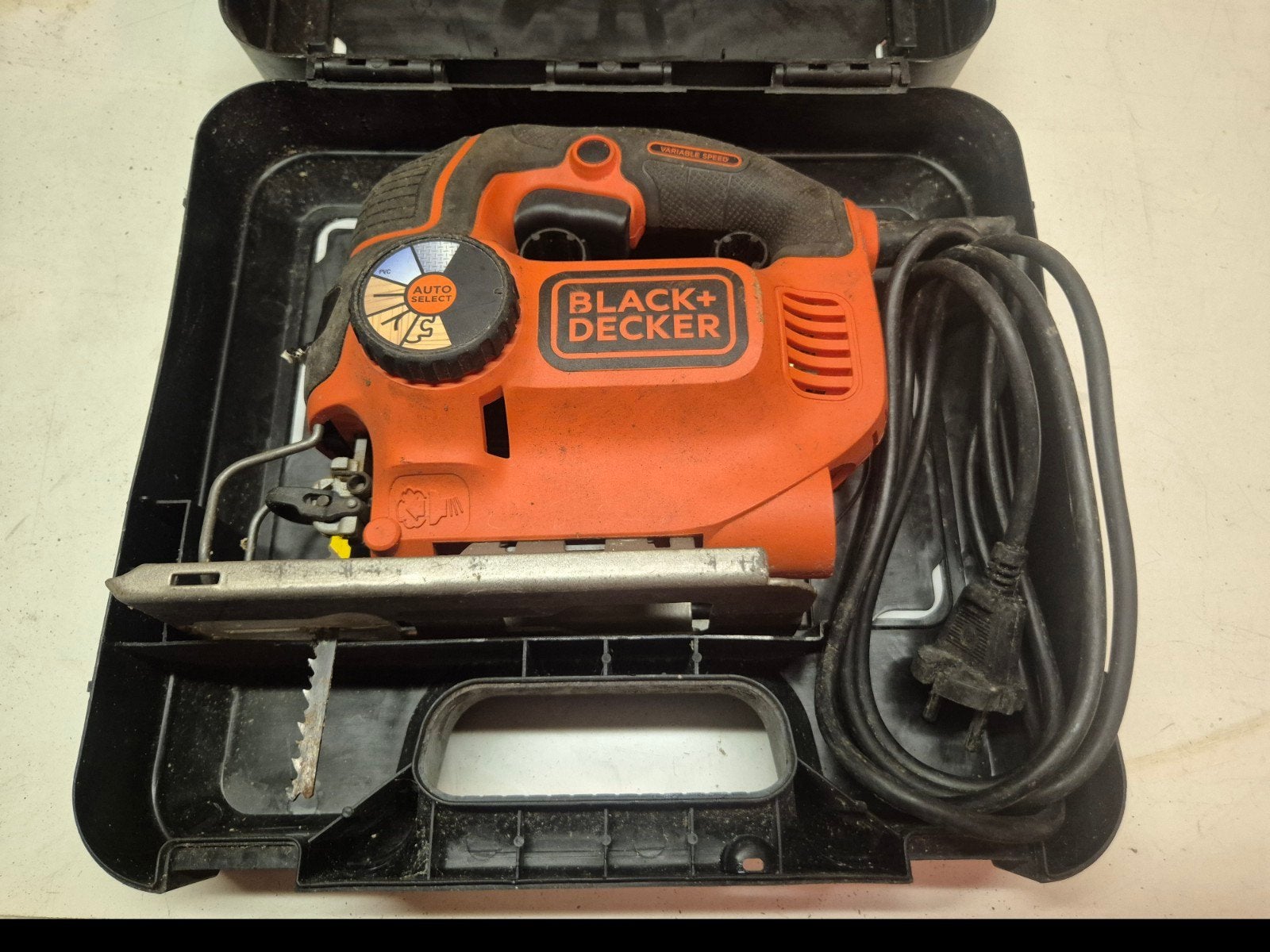 Black en Decker decoupeerzaag, Doe-het-zelf en Verbouw, Gereedschap | Zaagmachines, Ophalen, Minder dan 600 watt, Decoupeerzaag
