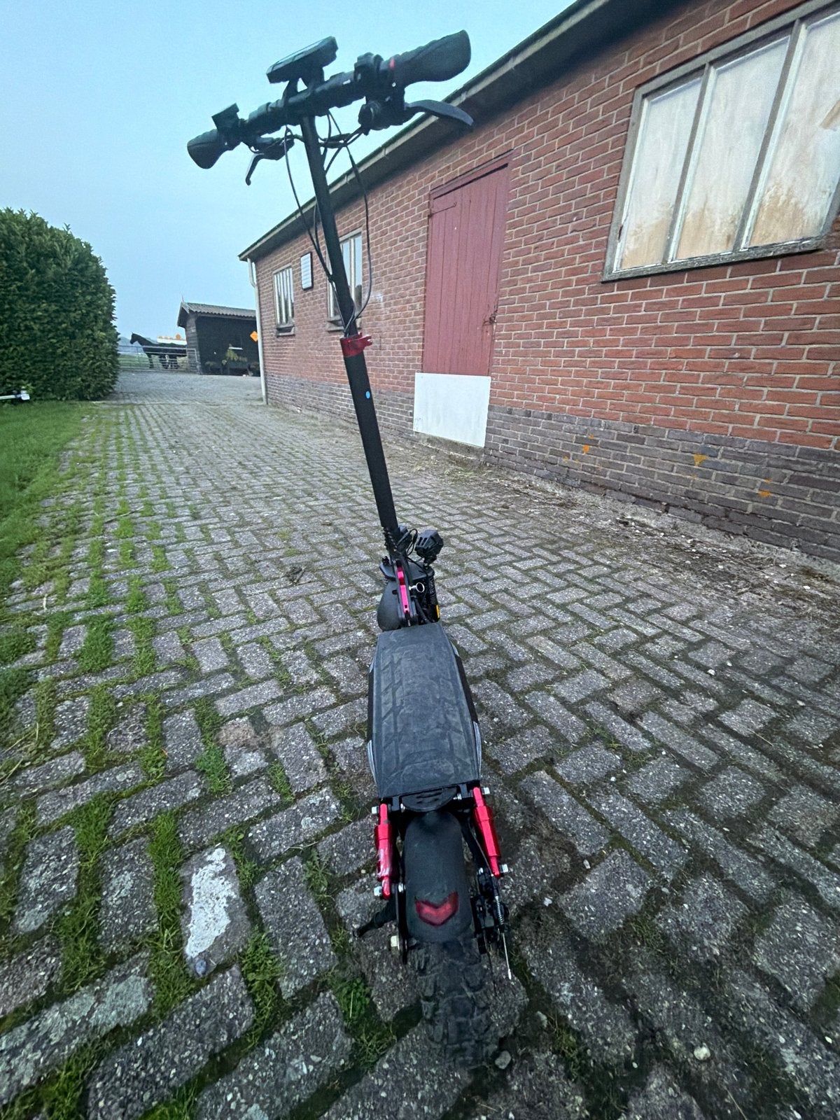Foto 3 van Elektrische step (E-scooter) - Zo goed als nieuw